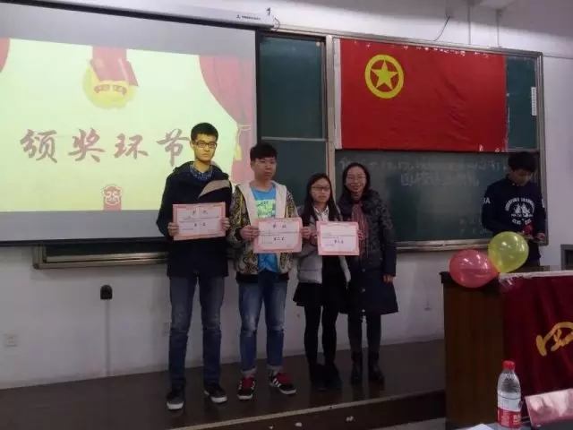 偷拍性爱