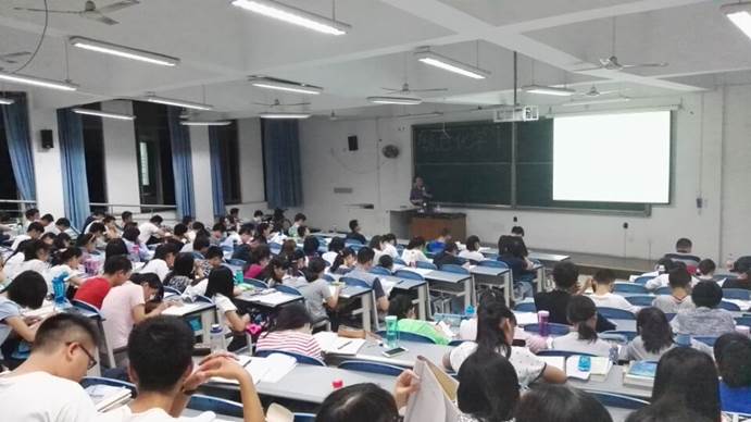 偷拍性爱