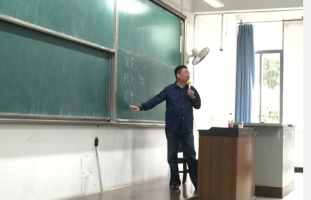偷拍性爱