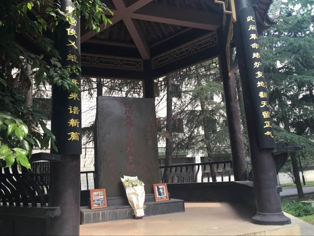 偷拍性爱
