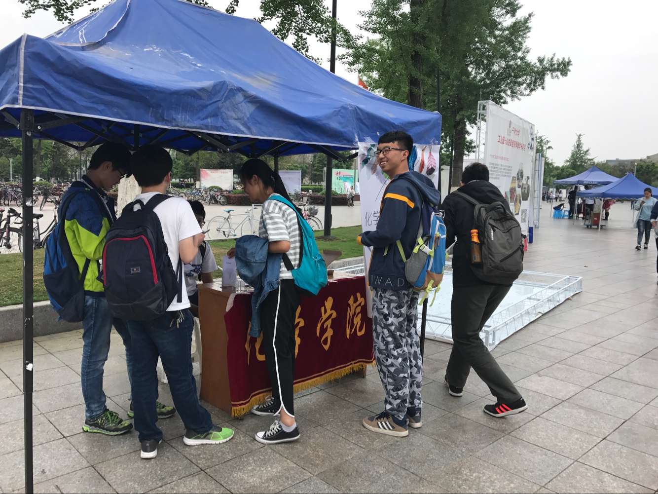 偷拍性爱