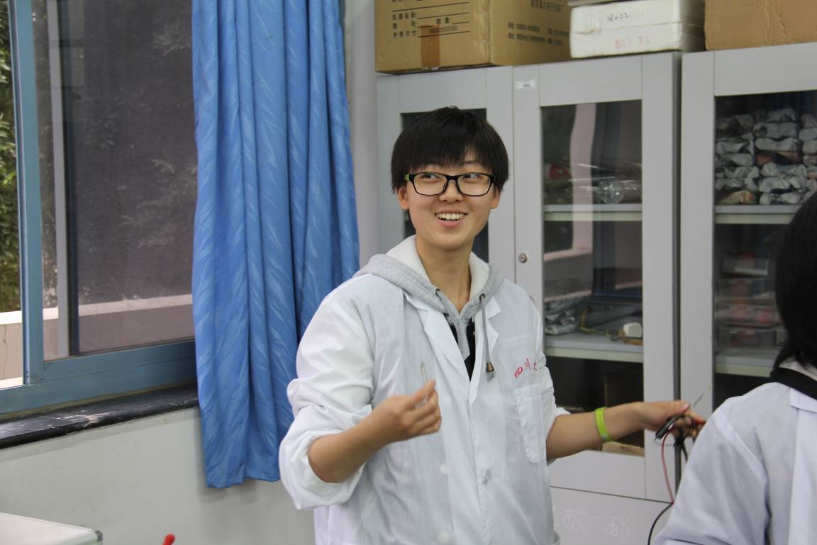 偷拍性爱