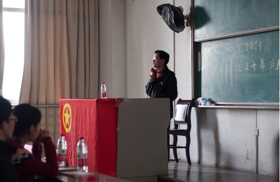 偷拍性爱