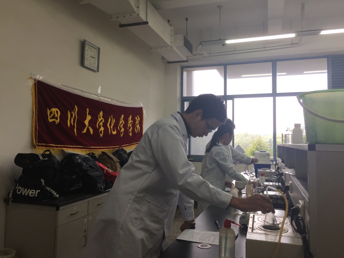 偷拍性爱