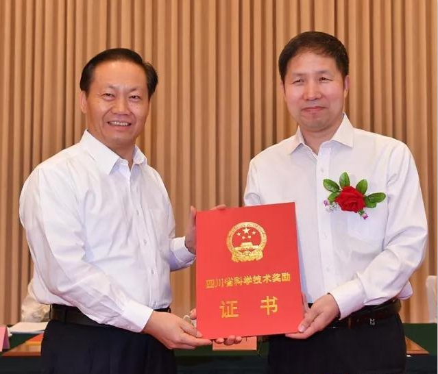 偷拍性爱
